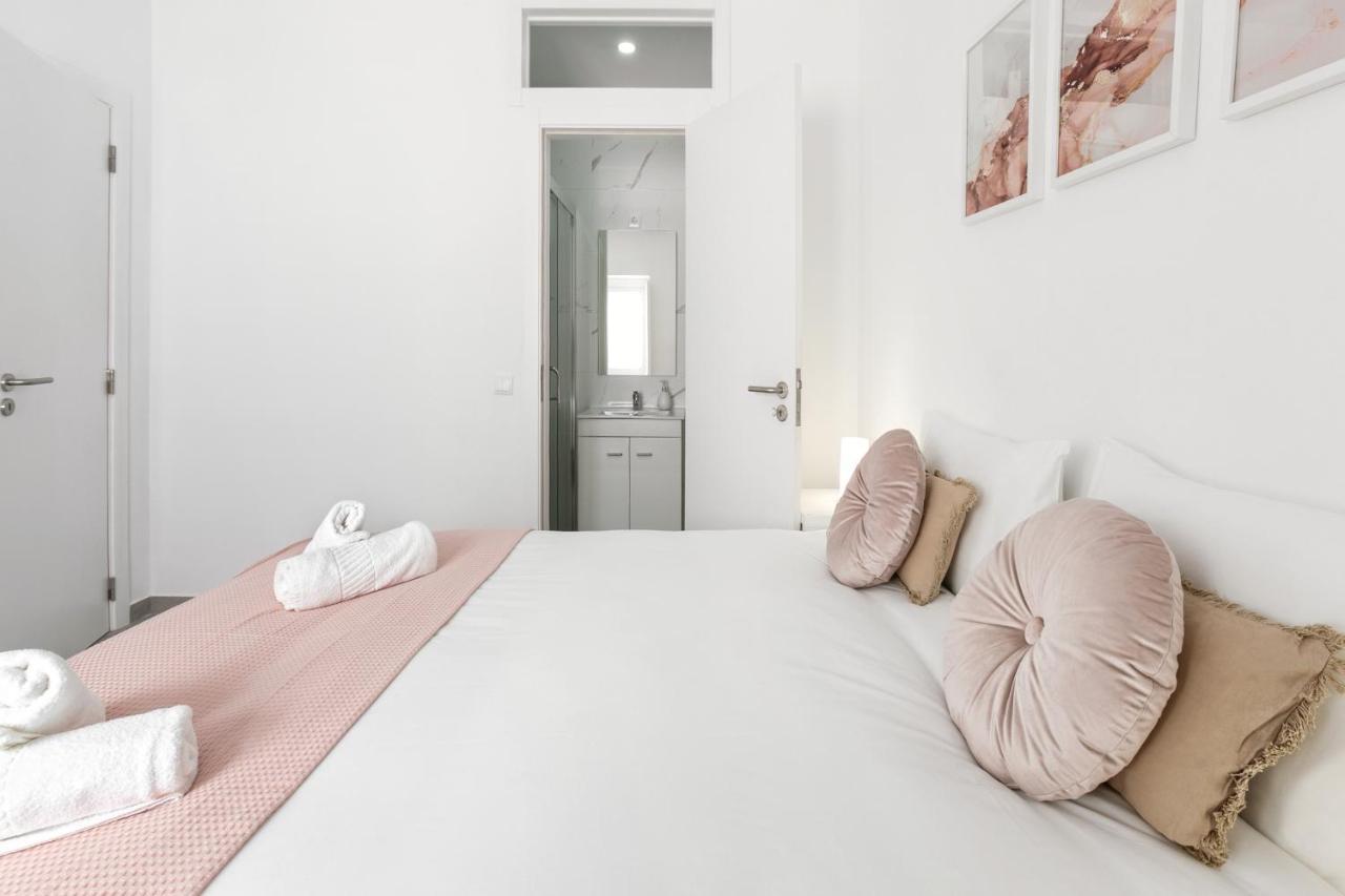 Rose Breeze Apartment Nazaré Exteriör bild